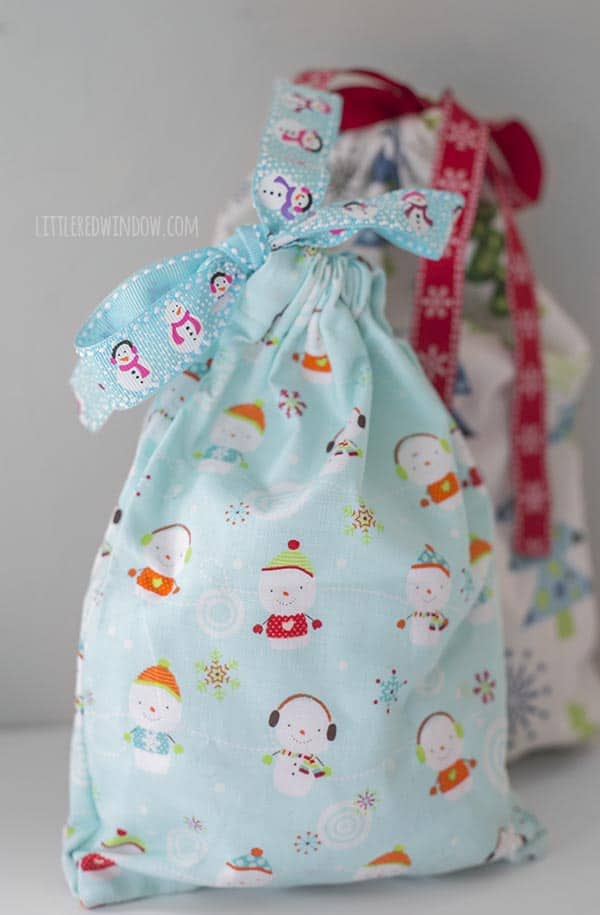 Sew this Easy 3 SEAM drawstring gift bag for your Christmas presents this year, they look cute and can be reused over and over!