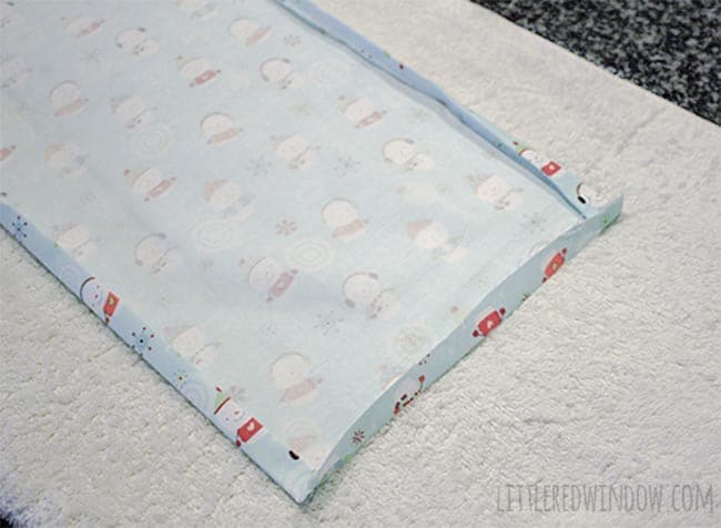 Sew this Easy 3 SEAM drawstring gift bag for your Christmas presents this year, they look cute and can be reused over and over!