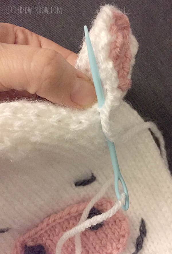 Cute and Cuddly Cow Hat Knitting Pattern for babies and toddlers! | littleredwindow.com