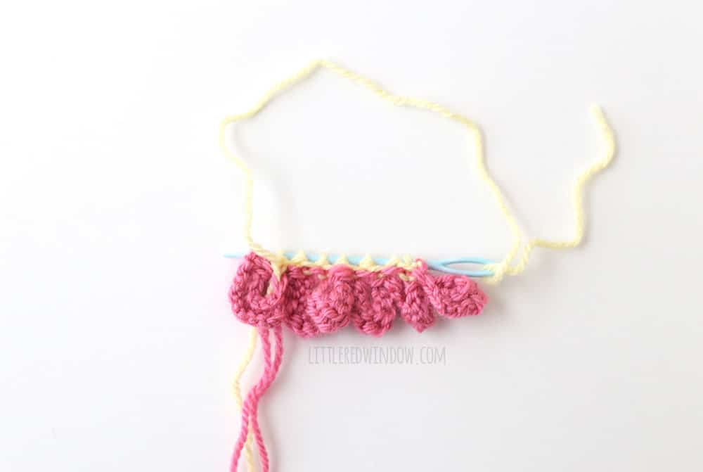 Spring Daisy Hat Knitting Pattern for newborns, babies and toddlers! | littleredwindow.com