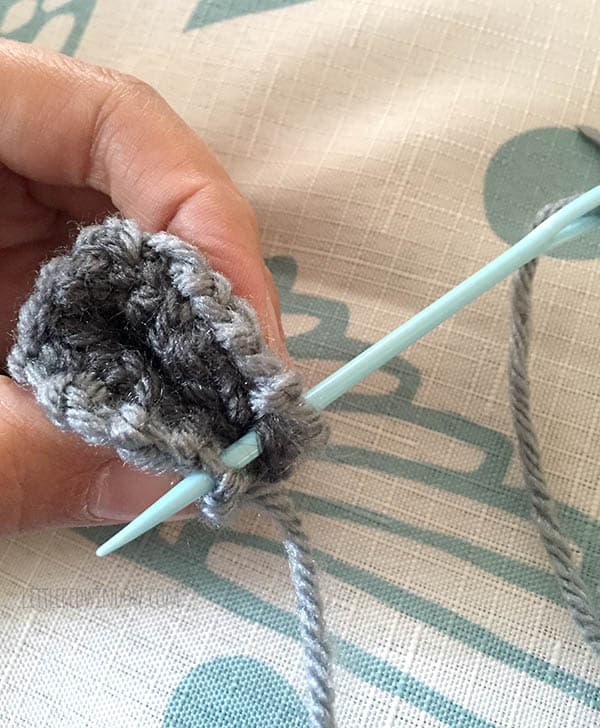 Happy Hippo Hat Free Knitting Pattern! | littleredwindow.com