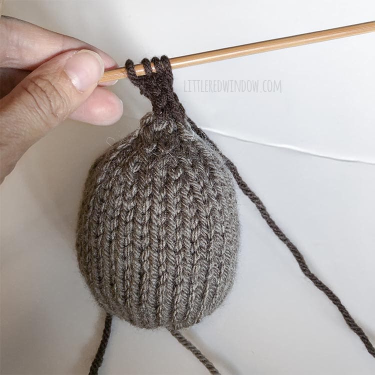 Knit the little pumpkin stem as an icord!