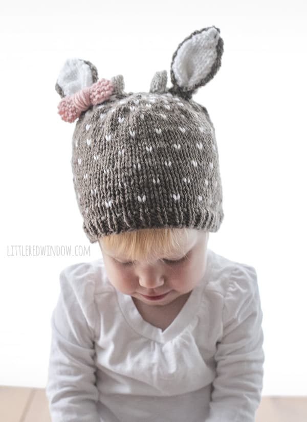 Little Deer Hat Knitting Pattern for newborns, babies and toddlers! | littleredwindow.com