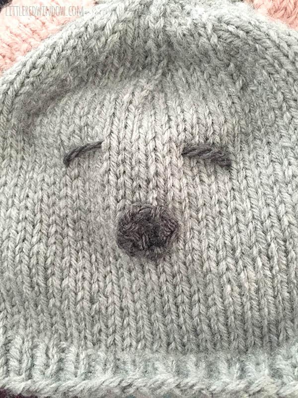 Free Little Mouse Hat Knitting Pattern for babies! | littleredwindow.com