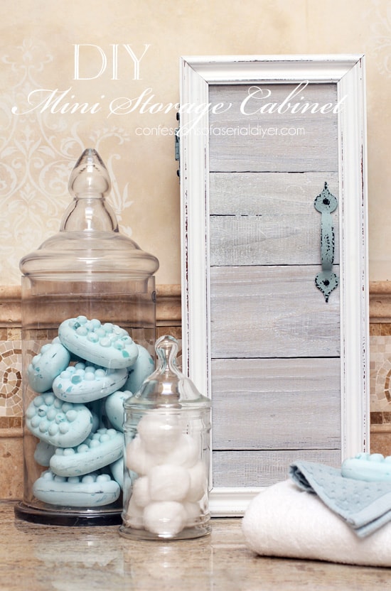 Mini-Storage-Cabinet