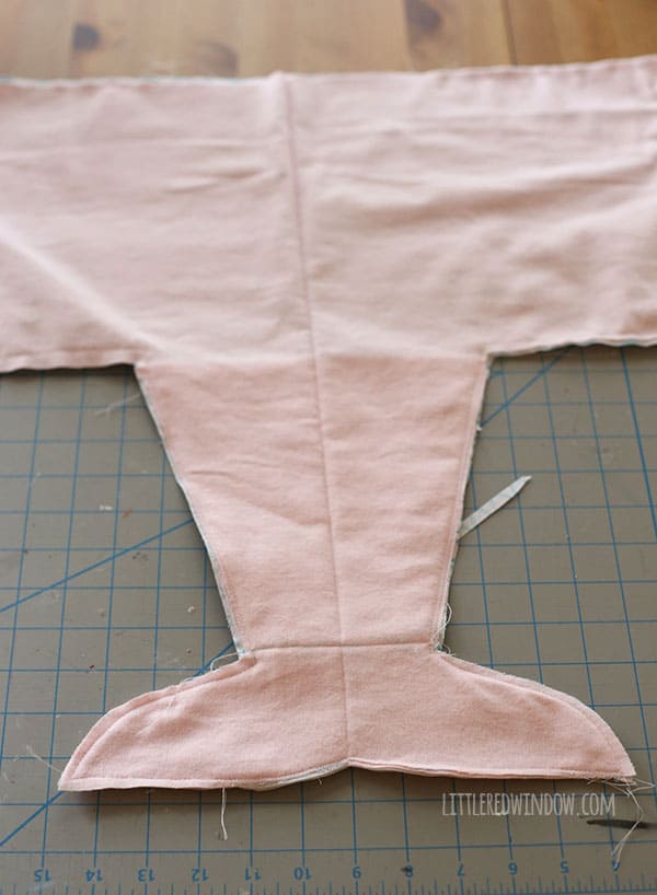 Sew an adorable Mermaid Stroller Blanket for your baby! | littleredwindow.com