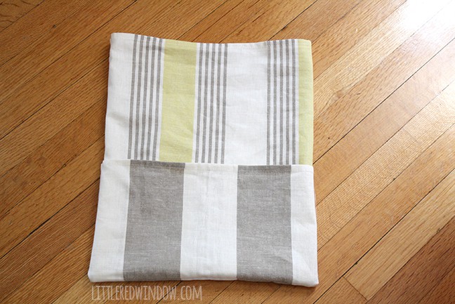 1 Hr. Tea Towel Tote Bag Tutorial | littleredwindow.com | Awesome tutorial to make a simple tote bag from tea towels in under and hour!