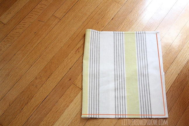 1 Hr. Tea Towel Tote Bag Tutorial | littleredwindow.com | Awesome tutorial to make a simple tote bag from tea towels in under and hour!