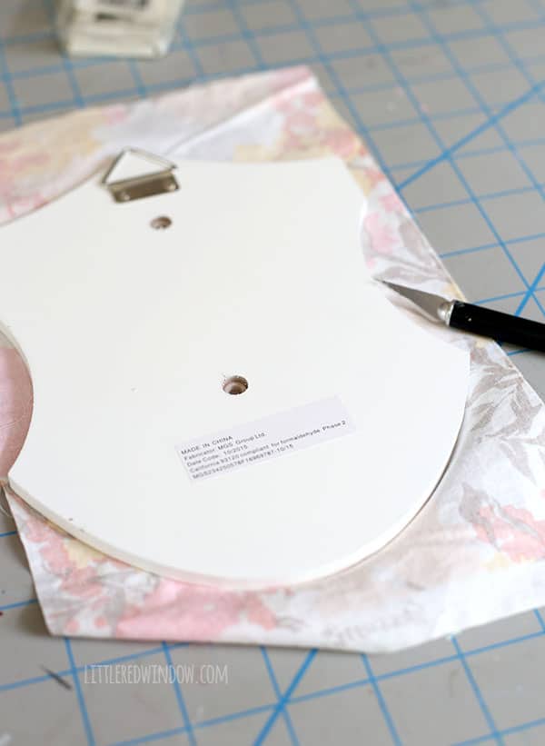 Cute Unicorn Plaque - makeover a dollar bin unicorn head plaque with a few easy steps! | littleredwindow.com