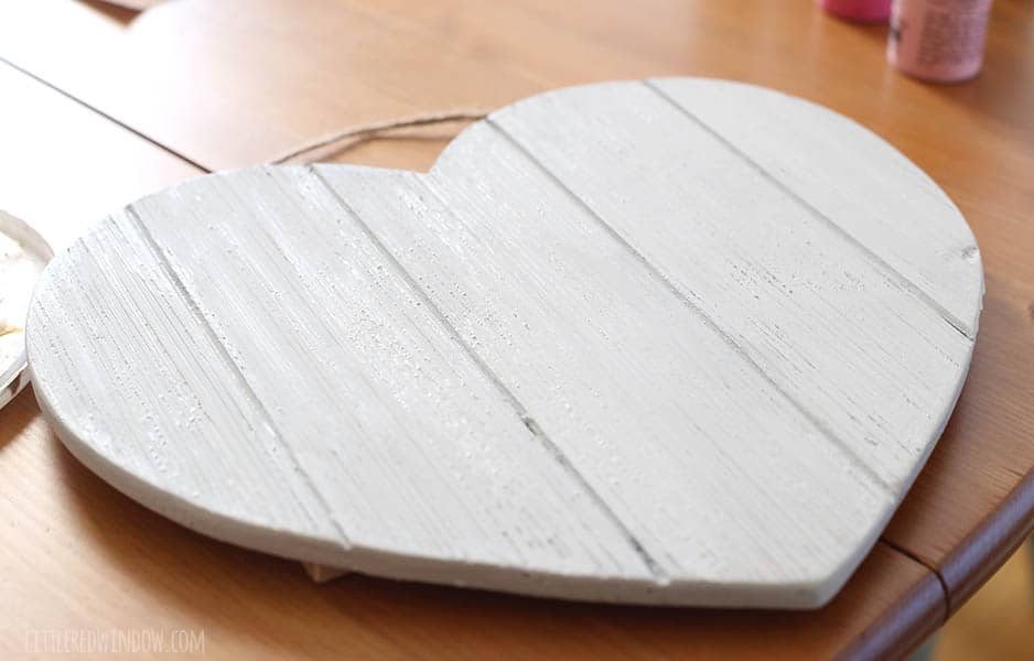 DIY Vintage Valentine's Day Kissing Booth Sign! | littleredwindow.com